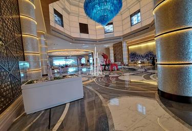 1-BD Apartment Sale, 1,000 sq. ft., Fairmont Marina Residences, The Marina, Abu Dhabi, UAE #3