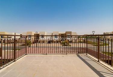 2-BD Apartment Sale, 1,000 sq. ft., Urbana III, EMAAR South, Dubai South (Dubai World Central), Dubai, UAE #2 2-BD Apartment Sale, 1,000 sq. ft., Urbana III, EMAAR South, Dubai South (Dubai World Central), Dubai, UAE #2