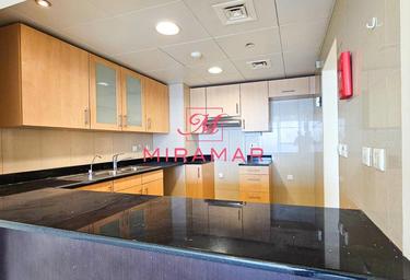 2-BD Apartment Sale, 1,000 sq. ft., Sun Tower, Shams Abu Dhabi, Al Reem Island, Abu Dhabi, UAE #3 2-BD Apartment Sale, 1,000 sq. ft., Sun Tower, Shams Abu Dhabi, Al Reem Island, Abu Dhabi, UAE #3