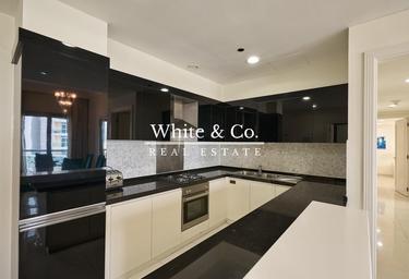 3-BD Apartment Sale, 1,000 sq. ft., The Signature, Burj Khalifa Area, Downtown Dubai, Dubai, UAE #1