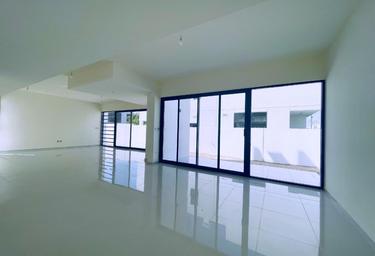 6-BD House Sale, 4,703 sq. ft., Claret, Damac Hills 2, Dubai, UAE #2 6-BD House Sale, 4,703 sq. ft., Claret, Damac Hills 2, Dubai, UAE #2