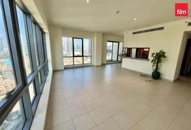 2-BD Apartment Sale, 1,000 sq. ft., South Ridge 2, South Ridge, Downtown Dubai, Dubai, UAE #1