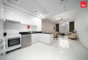 1-BD Apartment Sale, 1,000 sq. ft., Tower 108, Jumeirah Village Circle, Dubai, UAE #2