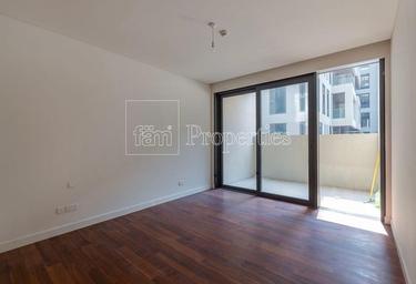 2-BD Apartment Sale, 1,000 sq. ft., Building 2A, City Walk, Dubai, UAE #4