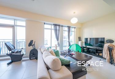 1-BD Apartment Sale, 692 sq. ft., The Lofts Podium, The Lofts, Downtown Dubai, Dubai, UAE #1