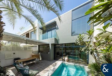 4-BD House Sale, 2,161 sq. ft., Jumeirah Luxury, Jumeirah Golf Estates, Dubai, UAE #2 4-BD House Sale, 2,161 sq. ft., Jumeirah Luxury, Jumeirah Golf Estates, Dubai, UAE #2