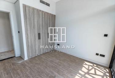 2-BD Apartment Sale, 1,000 sq. ft. at The Gate Masdar City, The Gate, Masdar City, Abu Dhabi, UAE #4