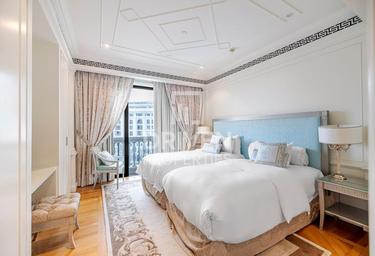 3-BD Apartment Sale, 1,000 sq. ft., Palazzo Versace, Culture Village, Dubai, UAE #3