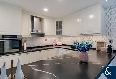 2-BD Apartment Sale, 1,000 sq. ft., Al Jaz 2, Al Jaz, Greens, Dubai, UAE #2