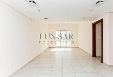1-BD Apartment Sale, 681 sq. ft., Venetian, Canal Residence, Dubai Sports City, Dubai, UAE #3