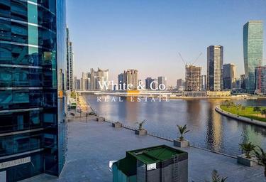 Apartment Sale, 426 sq. ft. at Damac Bay's Edge, Bay's Edge, Business Bay, Dubai, UAE #4