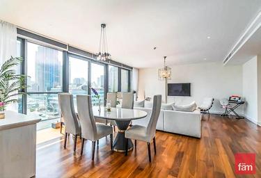 3-BD Apartment Sale, 1,000 sq. ft., Building 21A, City Walk, Dubai, UAE #2