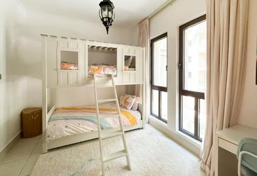 3-BD Apartment Sale, 1,000 sq. ft., Yansoon 8, Yansoon, Old Town, Dubai, UAE #3