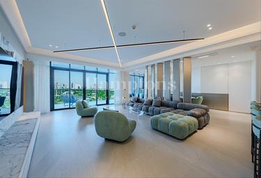 3-BD Apartment Sale, 1,000 sq. ft., Vida Residence 2, Vida Residence, The Hills, Dubai, UAE #1
