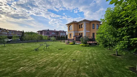 Продажа коттеджа 320 м², 4 спальни, КП Вита верде, деревня Аксаково, городской округ Мытищи, Московская область, Россия #3 Продажа коттеджа 320 м², 4 спальни, КП Вита верде, деревня Аксаково, городской округ Мытищи, Московская область, Россия #3