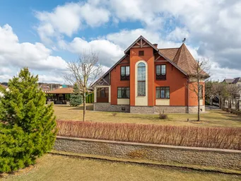 5-BD House Sale, 283 sq. m., rabochiy posyolok Zaokskiy, Tula Region, Russia #1 5-BD House Sale, 283 sq. m., rabochiy posyolok Zaokskiy, Tula Region, Russia #1