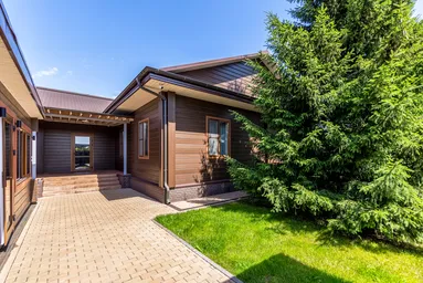 4-BD House Sale, 300 sq. m., Novorizhskiy Residential Complex, Pokrovskoye Village, Istra Municipal District, Moscow Region, Russia #1