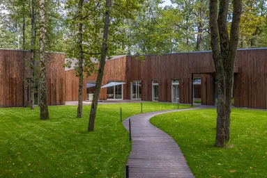 Продажа коттеджа 550 м², 5 спален #2