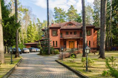 Продажа коттеджа 763 м², 5 спален #3