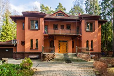 Продажа коттеджа 763 м², 5 спален #2