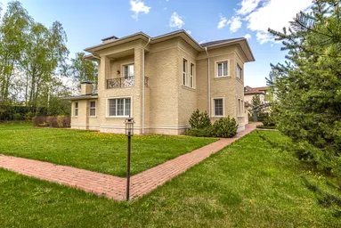 Продажа коттеджа 500 м², 5 спален в КП «Павлово-2», деревня Новинки, городской округ Истра, Московская область, Россия #3 Продажа коттеджа 500 м², 5 спален в КП «Павлово-2», деревня Новинки, городской округ Истра, Московская область, Россия #3